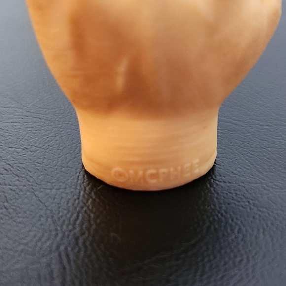 Set Of 2 McPhee Mini Hands By Archie McPhee - Picture 5 of 6